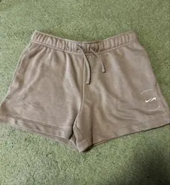 NIKE ショートパンツ ベージュ Lサイズ — image 1