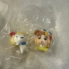 ギャルなクレヨンしんちゃん　カプセルトイ フィギュア 2種セット — image 1