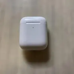 ジャンクAirPods 第二世代 A1938本体 充電ケース付き　Rのみ — image 1