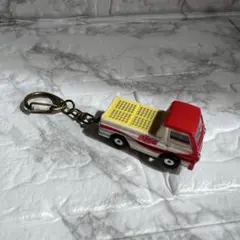 ダッジA100 コカコーラトラックキーホルダー　アメ車　レトロ　美品レア　大人気 — image 1