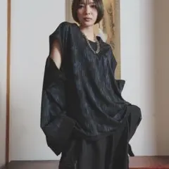 孤独 kodoku 2wayフレアスリーブロンT ダークブルー M — image 1