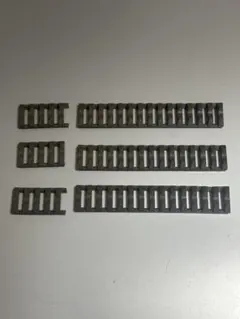 樹脂製 ３面マウントレールカバー タンカラー — image 1