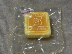 ◯kikisquishy XL 純泥 牛ケーキ オリジナル◯ — image 1
