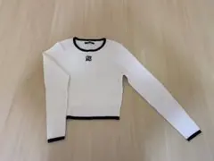リブ編みホワイト長袖セーター — image 1
