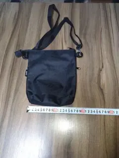 美品　tower サコッシュ ブラック ショルダー バッグ 調整可 — image 1