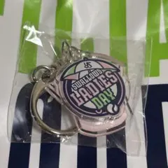 ヤクルトスワローズ2026レディースデー2連ミニアクリルキーホルダー 増田珠 — image 1