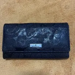 【美品】LUCIANO VALENTINO 長財布 スティングレイ調型押し — image 1