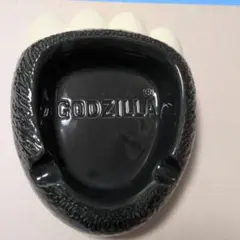 ゴジラ 足型灰皿 Lサイズ マリモクラフト — image 1