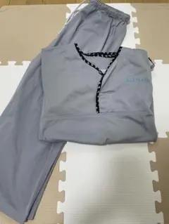 Raffine 施術用ユニフォーム 上下セット グレー — image 1