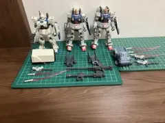 夏休み値下中‼️MIA モビルスーツインアクション　陸戦型ガンダム　3機セット — image 1