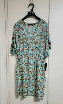 ZARA BASIC 花柄 Vネック 半袖 ミニワンピース — image 1