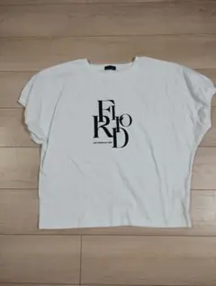 ホワイト ロゴプリント Tシャツ — image 1