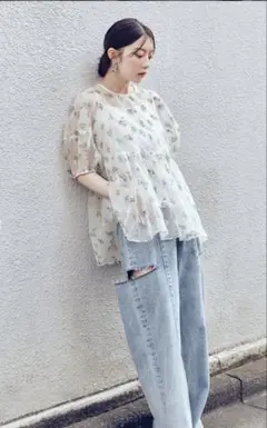 FRAY IDカットアウトバレルデニムパンツ — image 1
