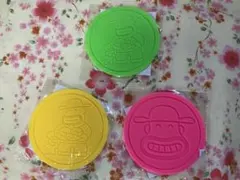 新品未開封 カールおじさん 3枚 シリコンコースター 非売品 — image 1