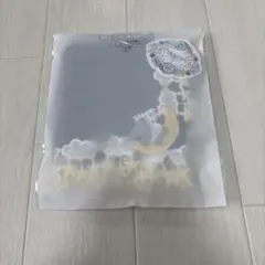 近沢レースタオルハンカチ 夢喰いバク　ネイビー 新品未開封 — image 1
