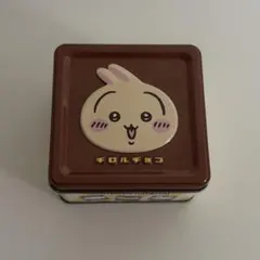 ちいかわ　うさぎ　チロルチョコ　缶 — image 1