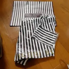 Henri Bendel 紙.バッグ 布巾着ストライプ柄 — image 1