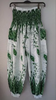 タイパンツ　ペイズリー柄　サルエルパンツ　フリーサイズ — image 1
