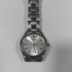 SEIKO クォーツ 腕時計 シルバー文字盤 デイデイト — image 1
