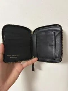 COMME des GARCONS 二つ折り財布 ブラック — image 1
