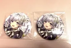 初兎 活動5周年記念缶バッジ 2点セット — image 1