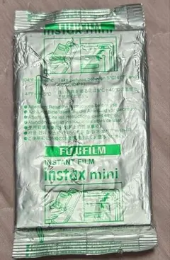 チェキフィルム instax mini 10枚 箱無し — image 1