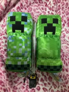 新品　Minecraft マイクラ　プライズ 帯電クリーパー ぬいぐるみ２種 — image 1