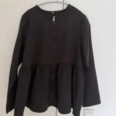 【値下げ】ブラック ペプラムノーカラージャケット L — image 1