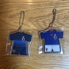 サッカー日本代表 ユニフォーム型キーホルダー 2個セット — image 1