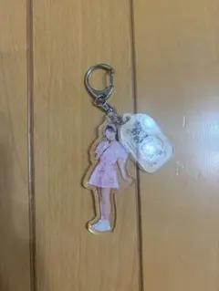 【美品】FRUITSZIPPER 松本かれん アクリルキーホルダー カワラボ — image 1