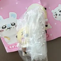 ちいかわ たべものいっぱいマスコット3 ラッコ — image 1
