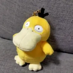 ポケモン　コダック　マスコットキーホルダー　ぬいぐるみ　10cm程 — image 1