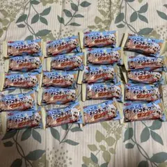 ブラックサンダー バニラ&チョコチップ 20個 — image 1