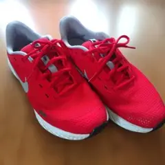 #NIKE REVOLUTION スニーカー レッド — image 1