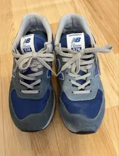 ニューバランス　スニーカー　574 ブルー — image 1