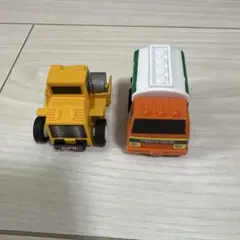 建設車両 ミニカー 2台セット ロードローラー タンクローリー — image 1