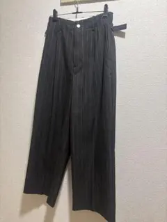 GU×Beautiful People ピンストライプ ワイドパンツ — image 1