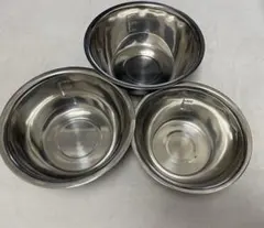 yoyo様専用★ 処分特価♪ステンレス製 目盛り付き調理用ボウル 3点セット — image 1