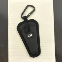 Daiwa フィッシングプライヤー用ケース カラビナ付き — image 1