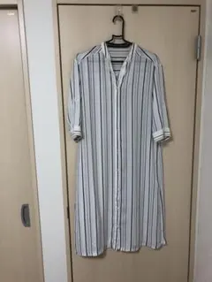 ストライプ柄 七分袖 シャツワンピース Lサイズ — image 1