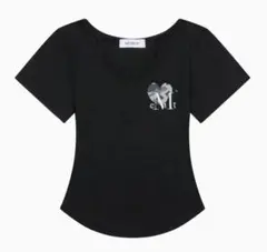 MUCENT ベイントハートカモVネック半袖Tシャツ ブラック — image 1