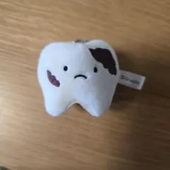 Qualia 歯 ぬいぐるみ マスコット — image 1