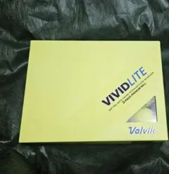 ボルビック Volvik VIVID LITE ゴルフボール イエロー — image 1