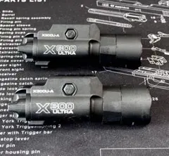 【スレ有り特価品・2点セット】X300 ULTRA ウェポンライト ブラック — image 1