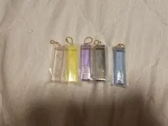 ちいかわ ホテルのキーホルダー — image 1