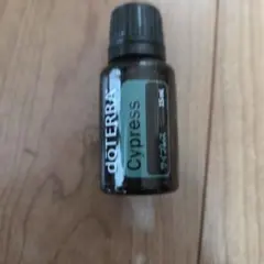 doTERRA サイプレス エッセンシャルオイル 15mL — image 1