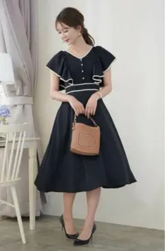 新品未使用 ヴァニレ バックリボンバイカラーパイピングワンピース — image 1