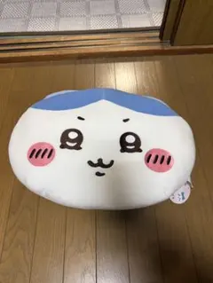 ちいかわ ハチワレ クッション ぬいぐるみ — image 1