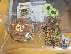 hijojowo スクイーズ チョコマカロン 金箔付き — image 1