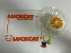 LUCKCAT スクイーズ スワールクリームクッキー — image 1